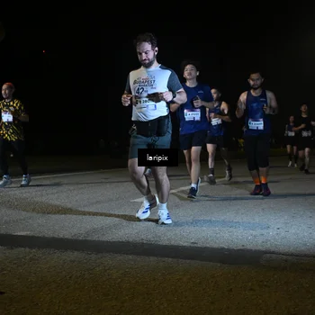 Runner Photo 7569094