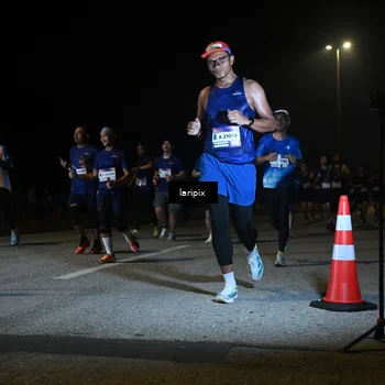 Runner Photo 7569096