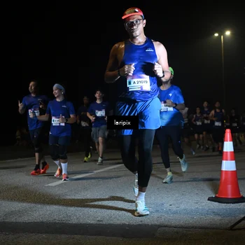 Runner Photo 7569098