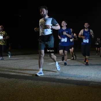 Runner Photo 7569101
