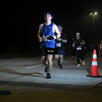 Runner Photo 7569117
