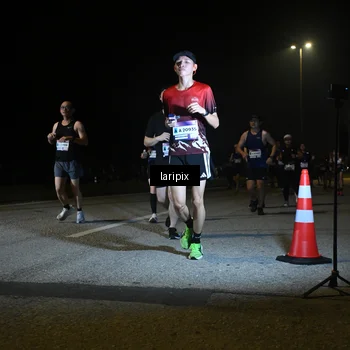 Runner Photo 7569124