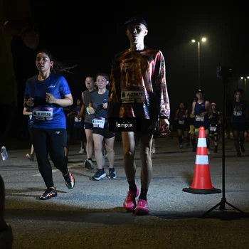 Runner Photo 7569139