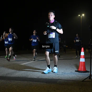 Runner Photo 7569150
