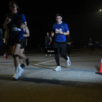 Runner Photo 7569158