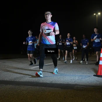 Runner Photo 7569192