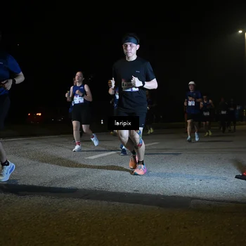 Runner Photo 7569330