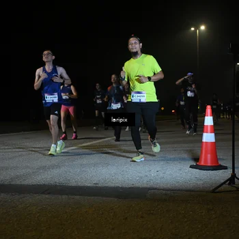 Runner Photo 7569335