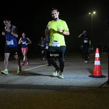 Runner Photo 7569338