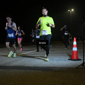 Runner Photo 7569342
