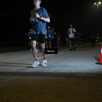 Runner Photo 7569386