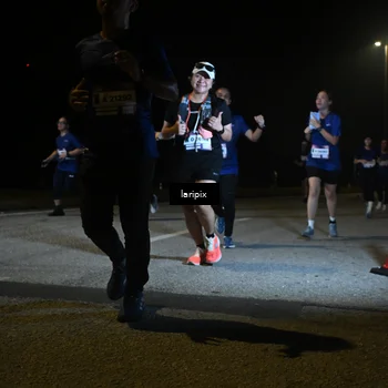 Runner Photo 7569412