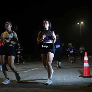 Runner Photo 7569473