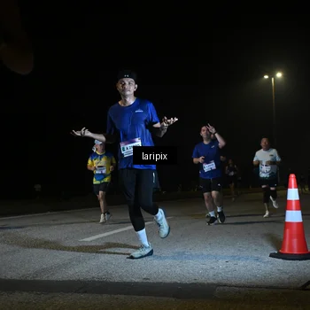 Runner Photo 7569482
