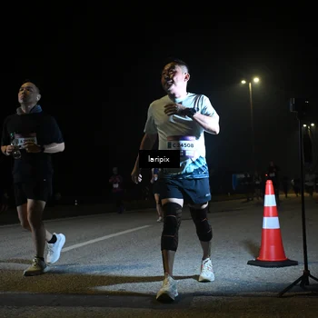 Runner Photo 7569498