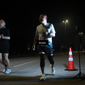 Runner Photo 7569502