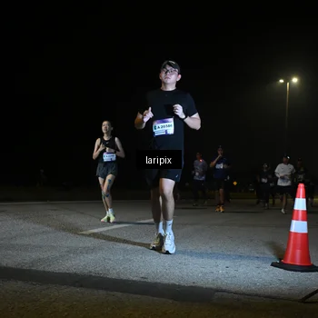 Runner Photo 7569512