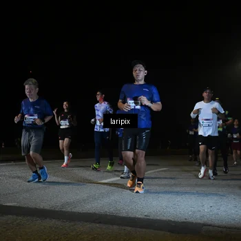 Runner Photo 7569514