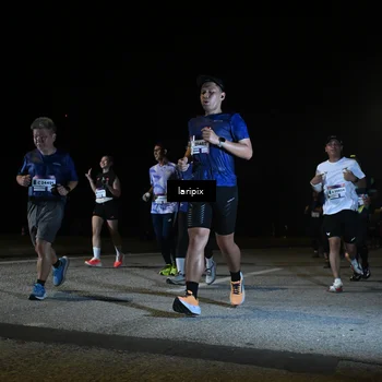 Runner Photo 7569515
