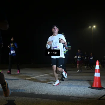 Runner Photo 7569518
