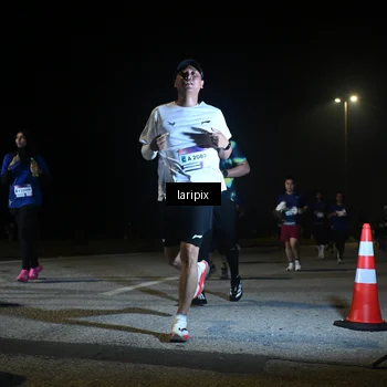 Runner Photo 7569520