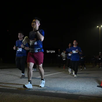 Runner Photo 7569524