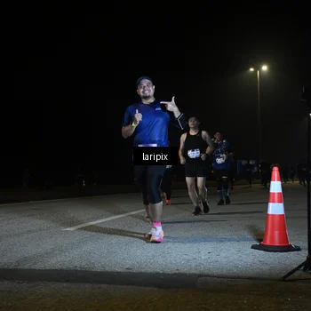 Runner Photo 7569560