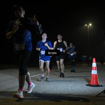 Runner Photo 7569565