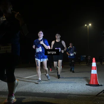 Runner Photo 7569567