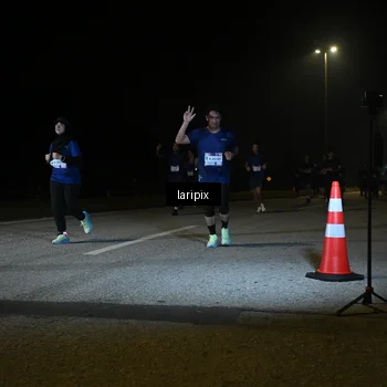 Runner Photo 7569599