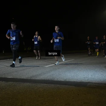Runner Photo 7569603
