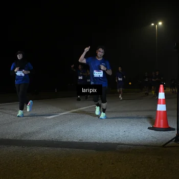 Runner Photo 7569604