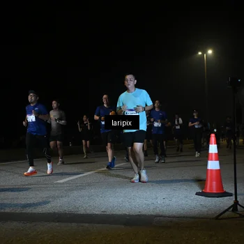 Runner Photo 7569628