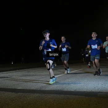 Runner Photo 7569651