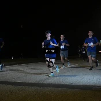 Runner Photo 7569652