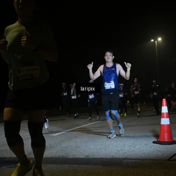 Runner Photo 7569673