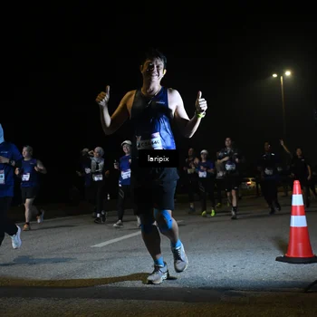 Runner Photo 7569681