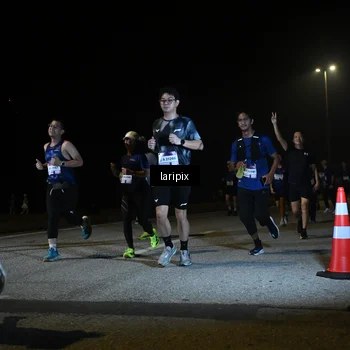 Runner Photo 7569682