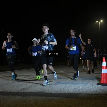 Runner Photo 7569684