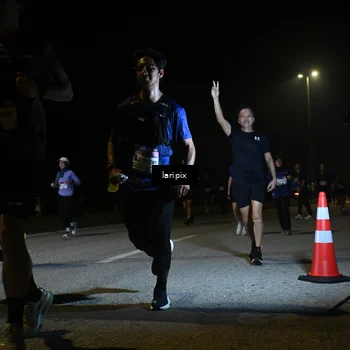 Runner Photo 7569693