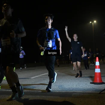Runner Photo 7569695