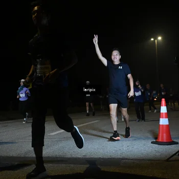 Runner Photo 7569696