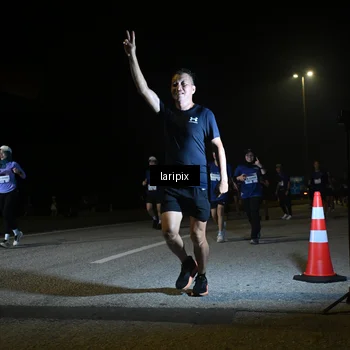 Runner Photo 7569707