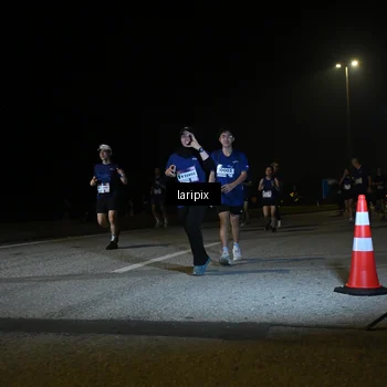 Runner Photo 7569711