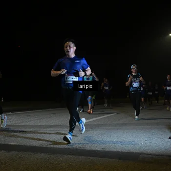 Runner Photo 7569752