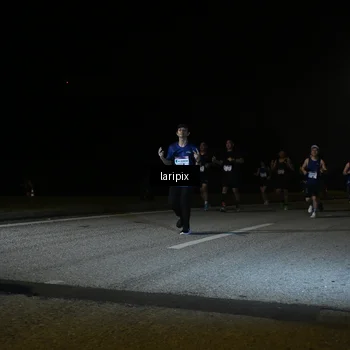 Runner Photo 7569797