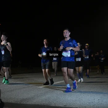 Runner Photo 7569803