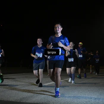 Runner Photo 7569805