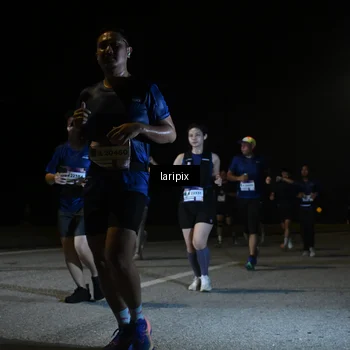 Runner Photo 7569807