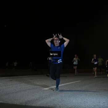 Runner Photo 7569838